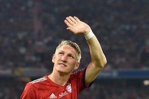 Schweinsteiger Überraschungsgast beim Cyber-Training der Bayern