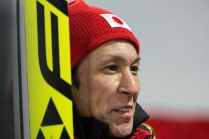 Kasai macht weiter - und kämpft mit Knoblauch gegen Corona