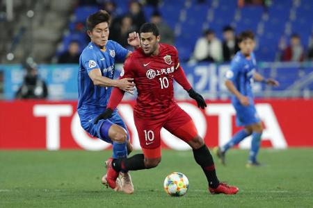 Dass auch in China gutes Geld verdient wird, haben Spieler wie Oscar, Hulk und Sandro Wagner mit ihren Wechseln nach Fernost...