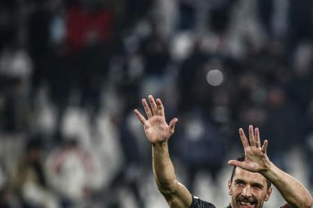 Torhüter-Legende Buffon verhandelt mit Juve über Vertragsverlängerung