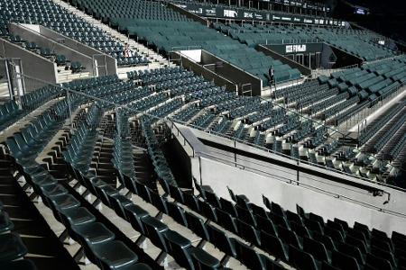 Umfrage: Fans tendenziell gegen Bundesligafortsetzung ab 9. Mai