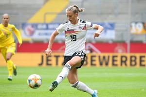 FC Bayern verpflichtet Nationalspielerin Bühl