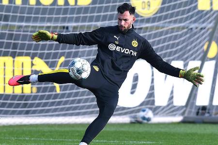 Beim BVB kam der Keeper vor allem in der U23 zum Einsatz, absolvierte dort in zwei Jahren 43 Spiele in der Regionalliga West...