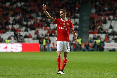 Der 25-Jährige hatte keine Lust mehr auf die Ersatzbank, wollte endlich Stammspieler bei einem großen Klub werden. Vor diese...