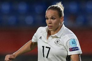 Leverkusen verlängert mit Olympiasiegerin Kerschowski