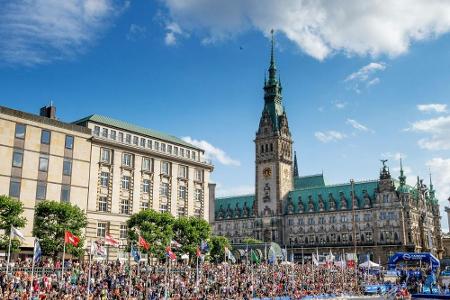 Triathlon: WM-Serie und Ironman Anfang September in Hamburg