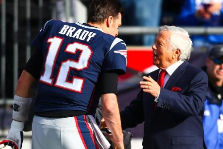 Für den guten Zweck: Patriots-Eigentümer Kraft versteigert Super-Bowl-Ring