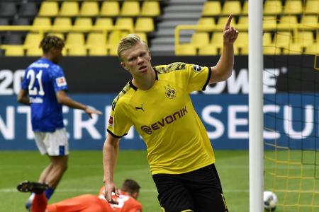 BVB überrollt Schalke: Höchster Derbysieg seit 1966