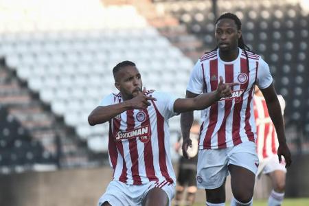 Olympiakos zum 45. Mal griechischer Fußball-Meister