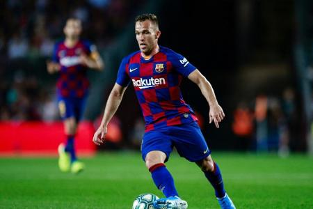 Medien: Barcas Arthur wechselt zu Juve, Tausch mit Pjanic