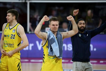 Basketball: Alba Berlin wieder die Nummer eins