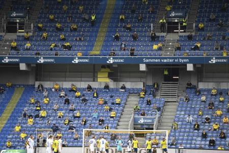 Dänemark: 3000 Fans beim Kopenhagen-Derby