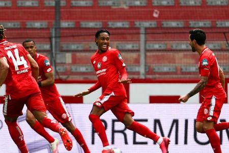 Bremen taumelt dem Abstieg entgegen - Mainz gerettet