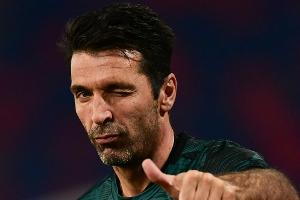 Oldie Buffon verlängert bei Juve - auch Chiellini bleibt