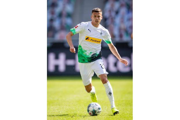 Für die letzten Minuten auf der linken Seite unterwegs, dort aber ohne nennenswerte Aktion.