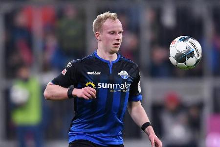 Kam für Antwi-Adje und musste die letzten Treffer der Borussia mit ansehen.