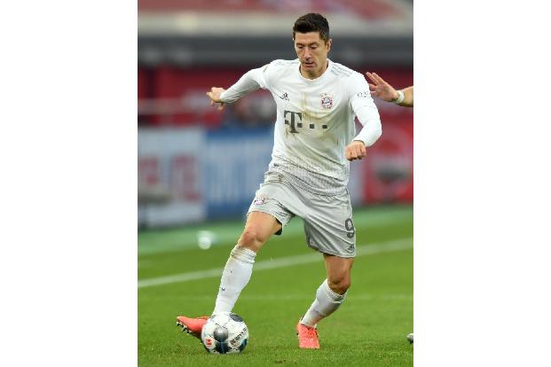 Platz 12: Robert Lewandowski (FC Bayern) - 75,6 Millionen Euro