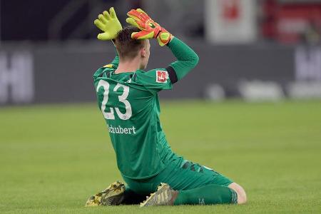 Ersetzte den angezählten Nübel im letzten Spiel vor der Corona-Pause. Im Mai aber mehr Unsicherheitsfaktor denn sicherer Rüc...