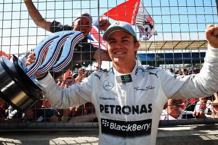 Neben Michael Schumacher gehört Nico Rosberg zu den wenigen Deutschen, die sich beim Rennen in Großbritannien den Sieg siche...