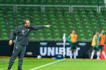 Schmidt fordert vor Rückspiel: 