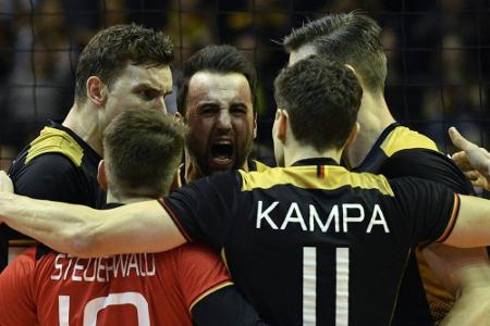 Volleyballer verlieren erneut gegen Polen