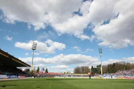 2. Liga: Torhüter Klaus verlängert bei Darmstadt