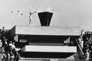 Zehnkampf-Olympiasieger Holdorf beigesetzt - Seeler und Henkel unter den Gästen