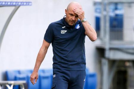 Nach dem 30. Spieltag trennte sich die TSG Hoffenheim überraschend von Alfred Schreuder. Unterschiedliche Auffassungen in 'w...