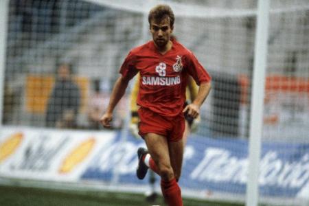 Der Trainer des Rekordmeisters Bayern München lief selbst in 104 Bundesligaspielen für den Verein auf, wechselte anschließen...