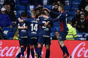 Huesca schafft direkte Rückkehr in die Primera Division