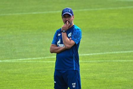 Aus Personalmangel: Schalke sagt Testspiel gegen Viktoria Köln ab