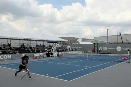 Serena gewinnt 31. Schwestern-Duell gegen Venus