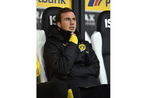 Hatte einen Stammplatz auf der Bank und wurde schließlich aussortiert. Der BVB verlängerte den Vertrag mit Götze nicht und l...