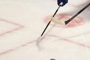 Klausel könnte Stützles schnellen Weg in die NHL erschweren