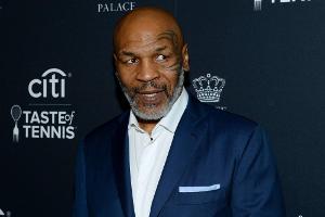 Boxen: Tyson-Schaukampf auf November verschoben