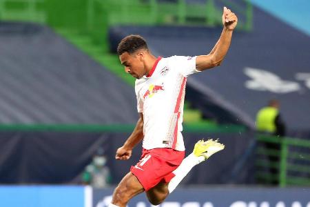 Der Siegtorschütze des Viertelfinals kam nach etwas mehr als einer Stunde. Blieb dieses Mal blass und war im Zentrum um etwa...