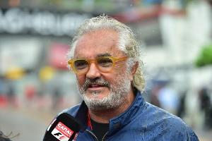 Coronavirus: Briatore in Mailänder Klinik eingeliefert