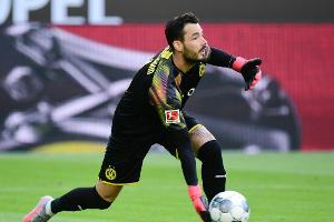 "Natürlich kann er Titel gewinnen": Bürki stärkt Favre den Rücken