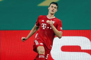 FC Bayern: Pavard zurück im Mannschaftstraining