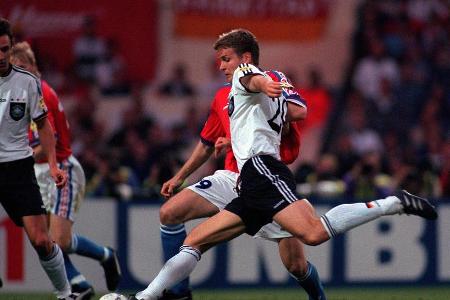 Prägt auch nach der Profi-Karriere den deutschen Fußball. Begann als Teammanager der deutschen Nationalmannschaft unter Bund...