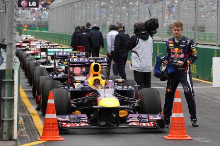 Unbedrängt auf dem vierten Rang in unserem Ranking weilt Sebastian Vettel. Aus seiner goldenen Red-Bull-Ära, die mit vier WM...