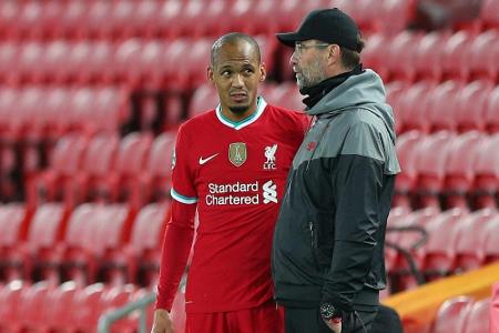 Klopp gehen die Verteidiger aus: 