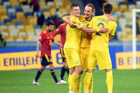 Spanien vergibt Chancen und verliert in der Ukraine - aber Enrique bleibt entspannt