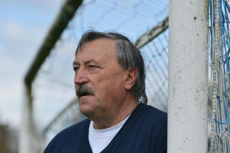 Nach COVID-19-Erkrankung: Fußball-Ikone Panenka verlässt Krankenhaus