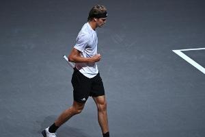 Zverev in Köln im Halbfinale - Dreisatzsieg gegen Harris