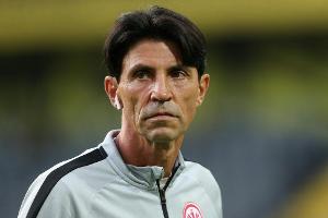 Medien: Frankfurt und Hübner gehen am Saisonende getrennte Wege - Eintracht dementiert