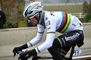 Degenkolb in Flandern guter Neunter - Alaphilippe prallt gegen Motorrad