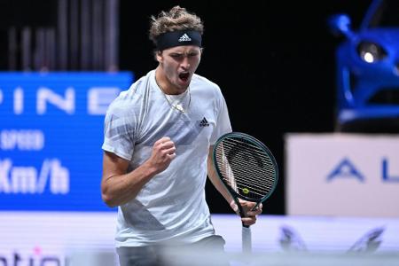 Zverev zieht wieder ins Halbfinale von Köln ein