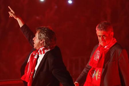 Vieira trotz laufender Verfahren weiter Benfica-Präsident