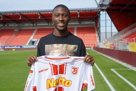 Jahn Regensburg leiht Opoku vom HSV aus